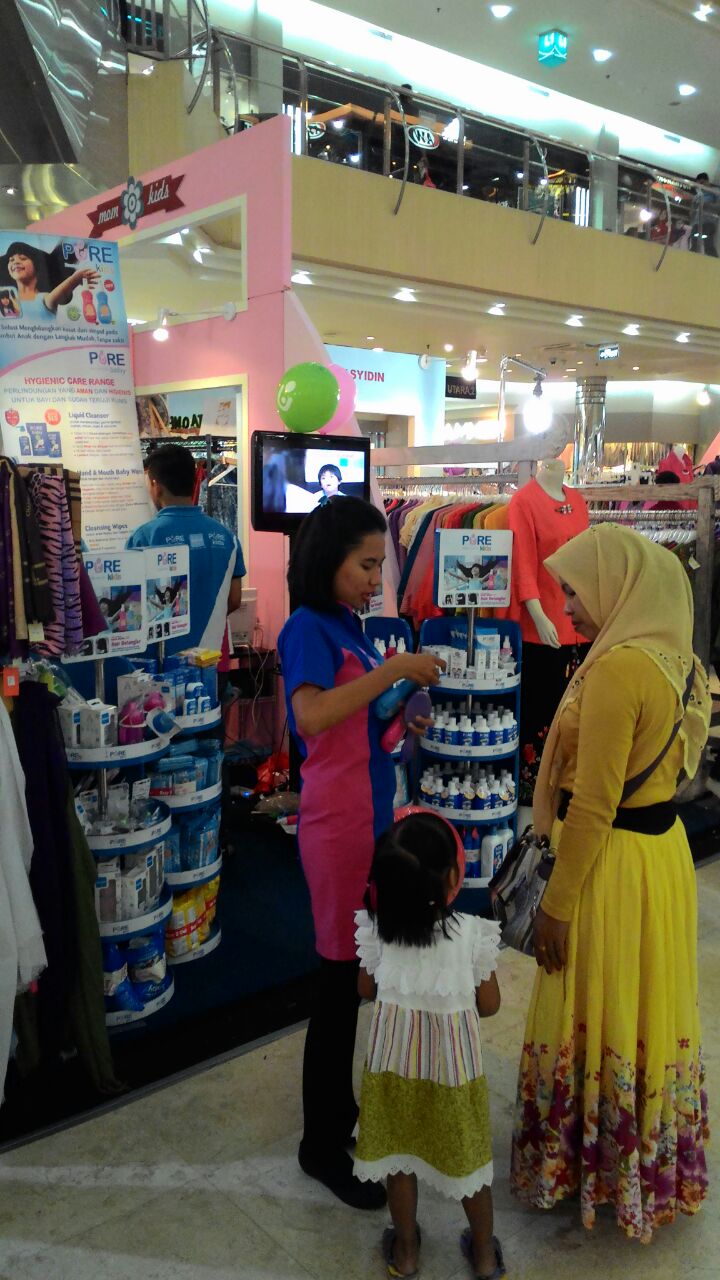 Event Purebaby di acara Mom & Kids 2015 — foto 8
